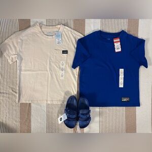 Cat & Jack Short Sleeve Pocket Tees in Blue and Cream